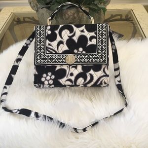 Beautiful Vera Bradley retired Day & Night purse